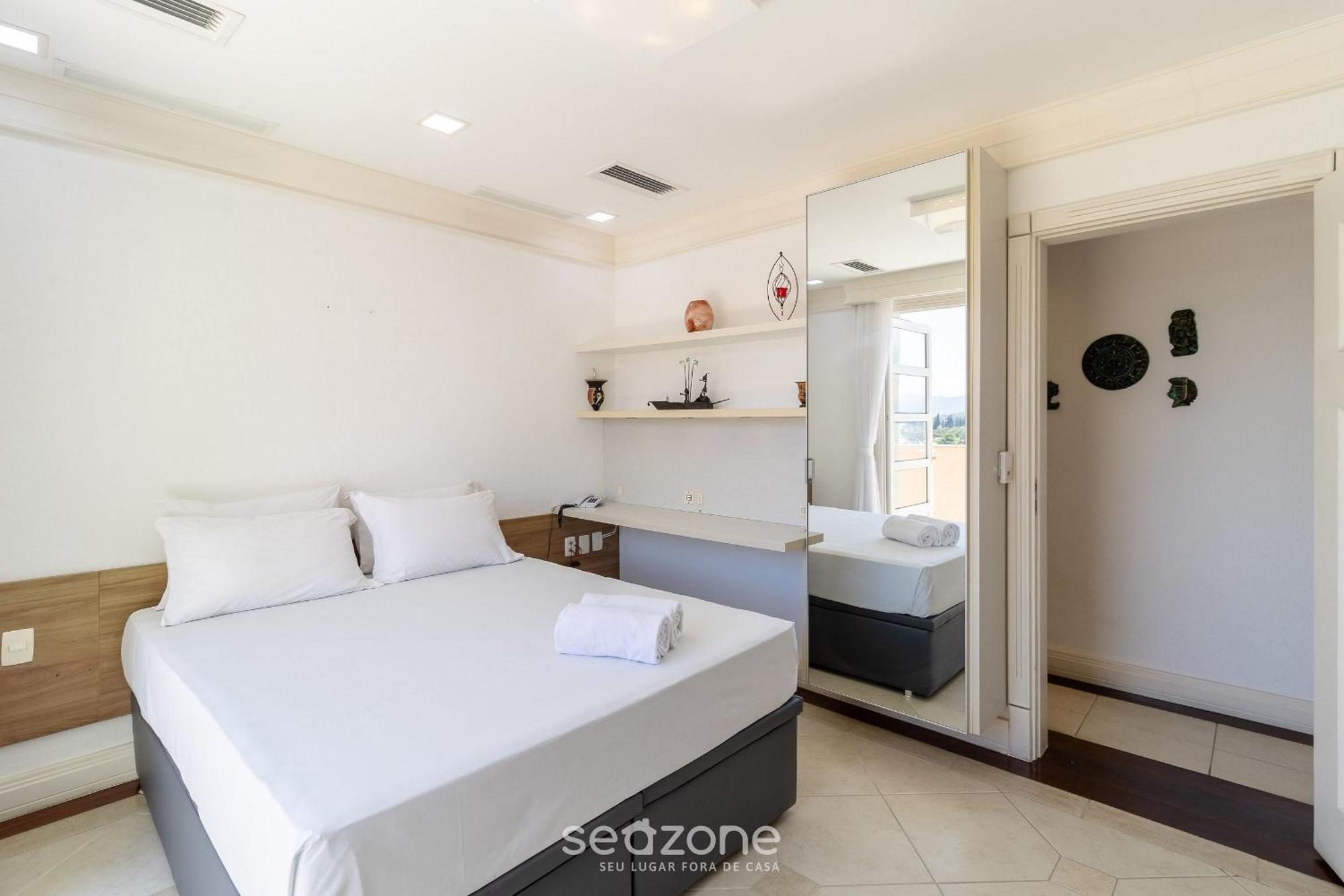 Cobertura Luxuosa Dentro De Resort - Direto Com Proprietario - Ilcmaster Florianópolis Buitenkant foto